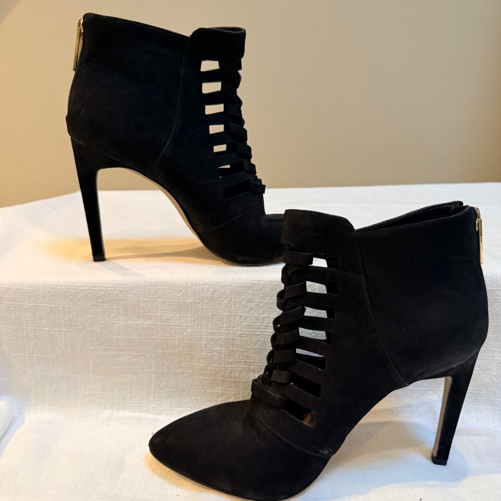 BCBGeneration Caged Booties 7M Black Leather Suede Stiletto Pointed Toe BG-COY